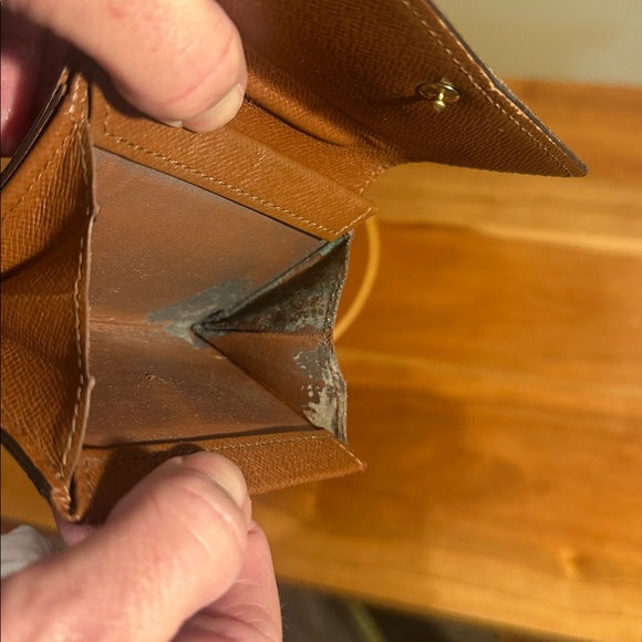 Louis Vuitton Monogram Porte Monaie Plat Coin Purse - Picture 9 of 10